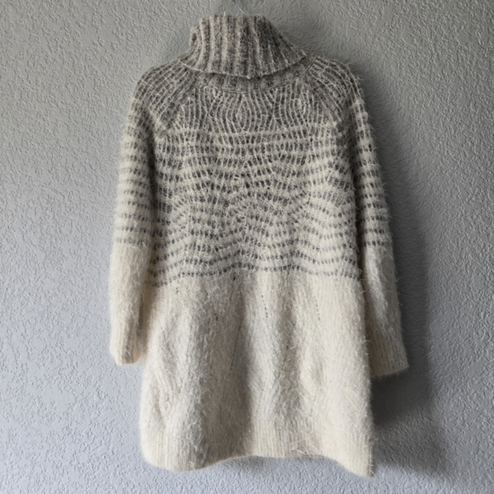 Sleeping on Snow Anthropologie Eyelash Knit Turtleneck Sweater Tunic Medium